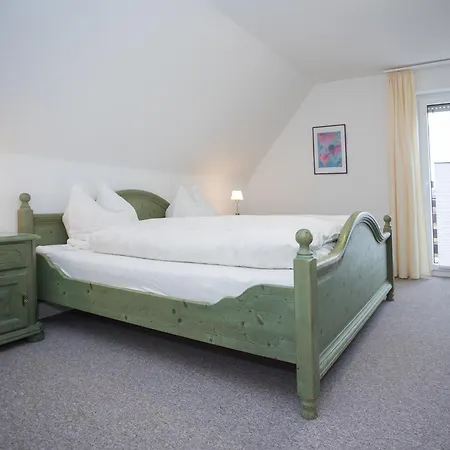 Welcome In - In Met Panoramisch Uitzicht 홀리데이파크 *